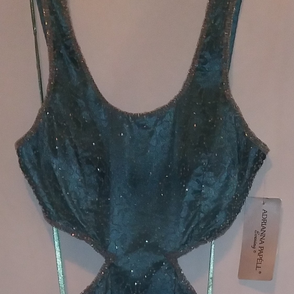 NEW HANDMADE Beaded Adrianna PAPELL